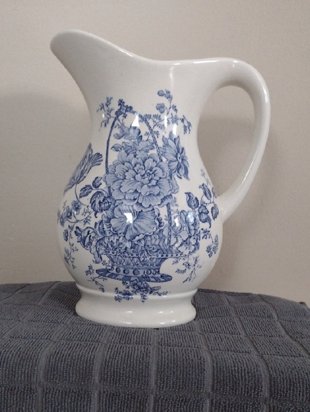 Antique Royal Crownford Pitcher Ironstone Staffordshire England 8" Tall